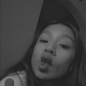 Meet your Posher, Dulce